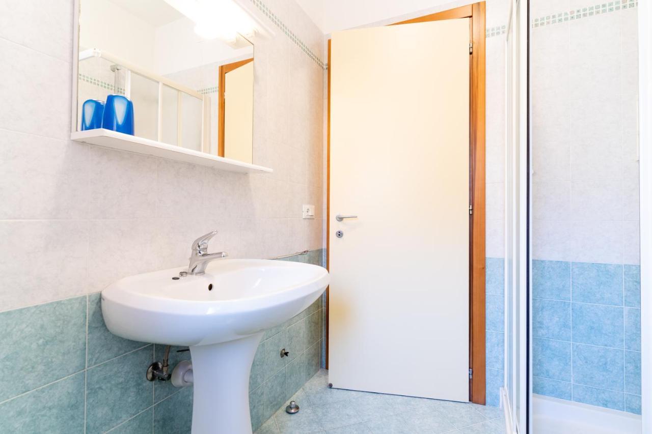Ca' Mira Apartments Caorle Kültér fotó