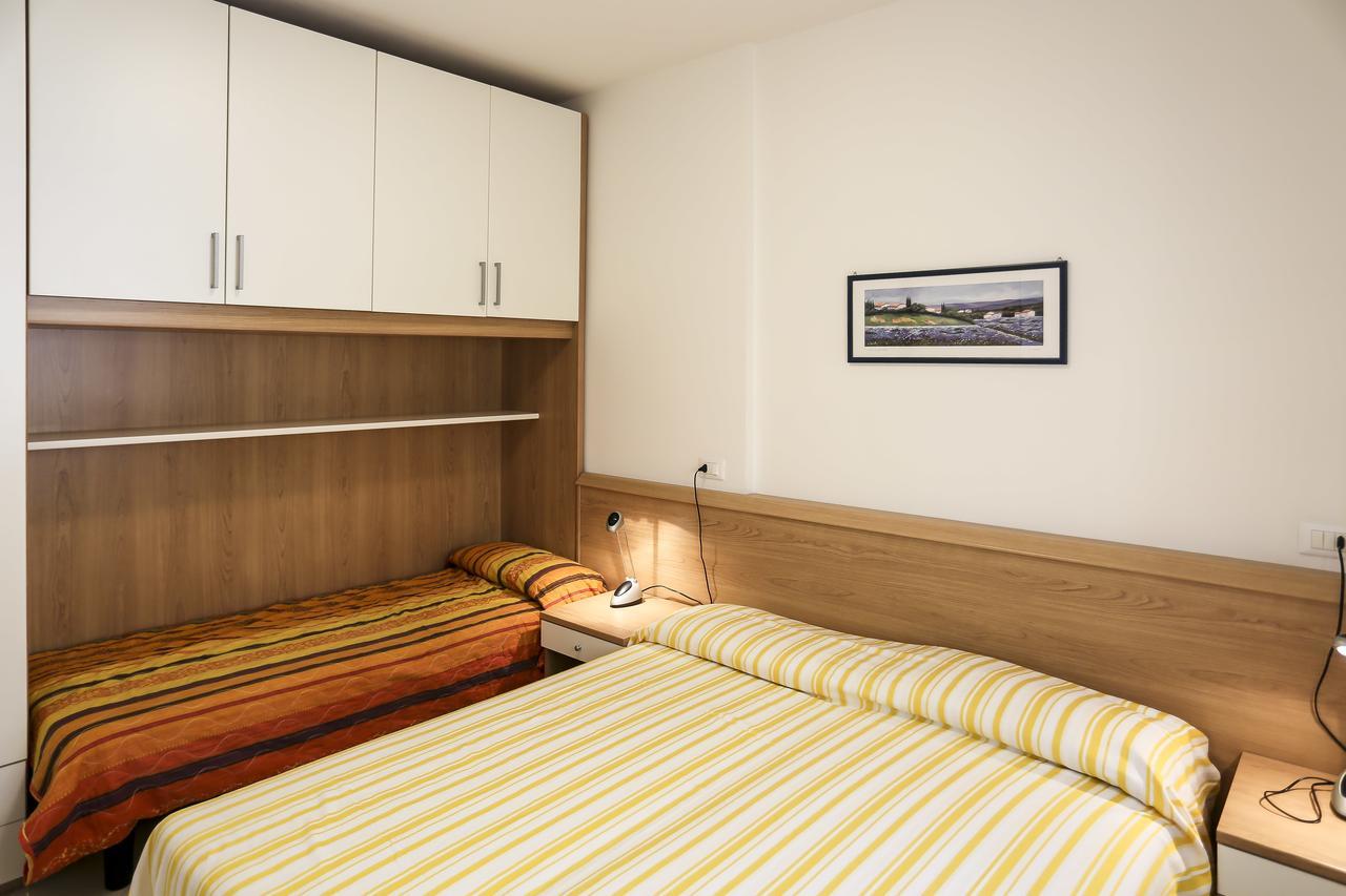 Ca' Mira Apartments Caorle Kültér fotó